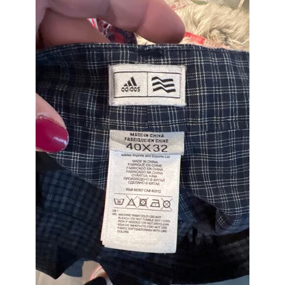 Adidas men’s 40x32 blue and white plaid golf pants - Picture 3 of 4